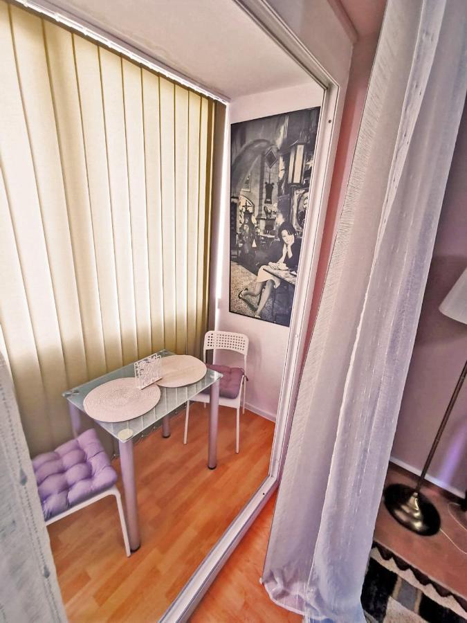 Cozy Studio Athenee Lejlighed Bukarest Eksteriør billede